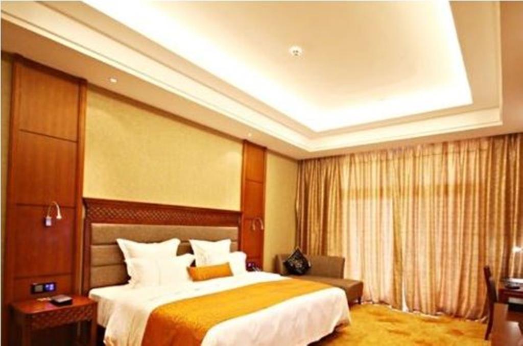 Ramada Plaza Xishuangbanna Hotel Exterior foto