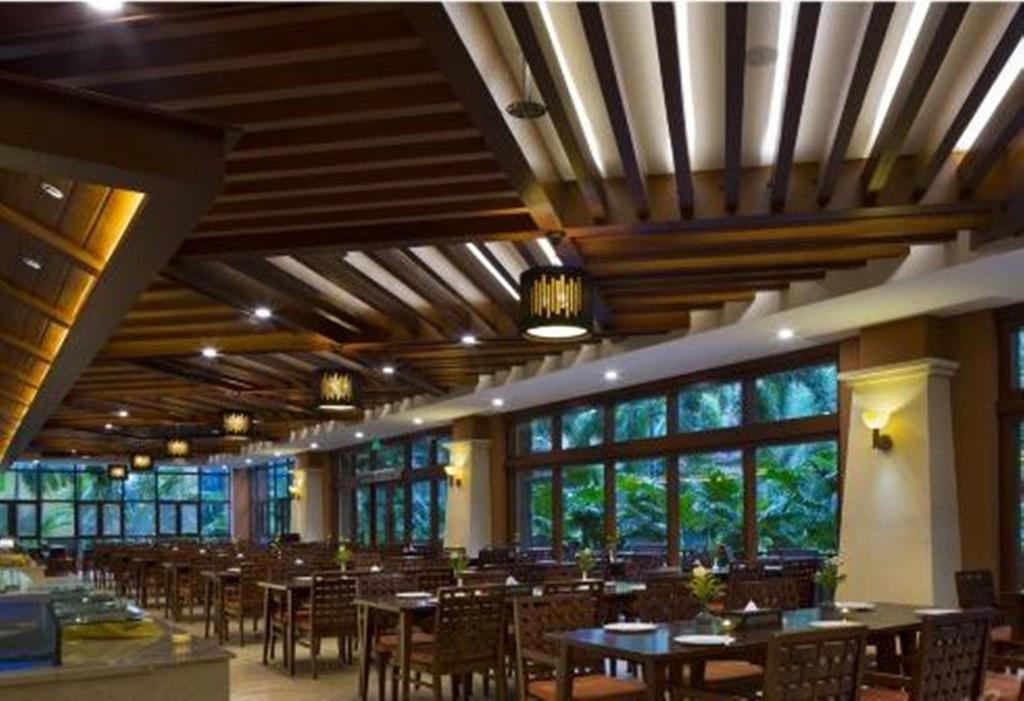 Ramada Plaza Xishuangbanna Hotel Exterior foto